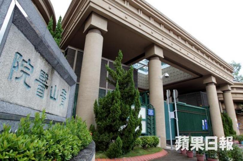 ■青山醫院李允丰醫生稱,有婚姻美滿的人妻出軌,深感矛盾內疚,其後因出現抑鬱症狀求診。資料圖片 ■青山醫院李允丰醫生稱,有婚姻美滿的人妻出軌,深感矛盾內疚,其後因出現抑鬱症狀求診。資料圖片