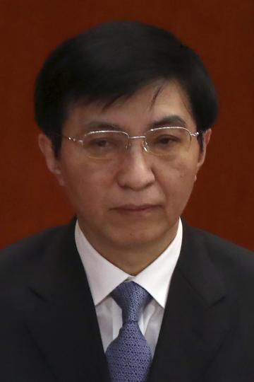 ■王滬寧行政、黨務經驗幾近零,但獲破格擢升晉身常委。
■王滬寧行政、黨務經驗幾近零,但獲破格擢升晉身常委。