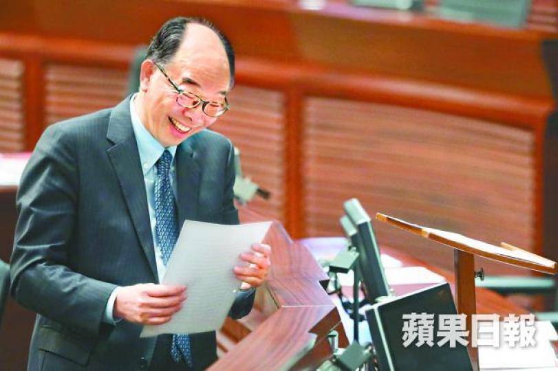 ■陳帆昨指民間高鐵方案不切實際。李家皓攝 ■陳帆昨指民間高鐵方案不切實際。李家皓攝