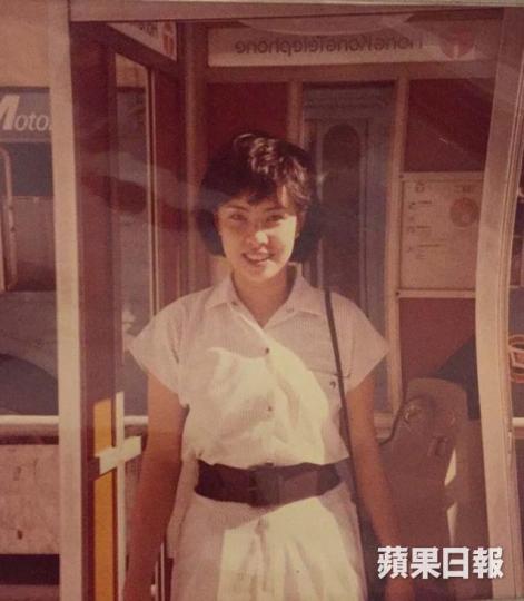 發嫂與發哥首次見面時的合照,照片攝於新加坡。
發嫂與發哥首次見面時的合照,照片攝於新加坡。