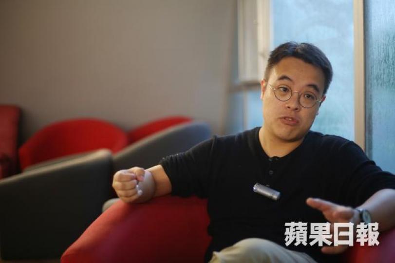 ■鄺健銘指,六七暴動確立了港英政府的管治威望。資料圖片 ■鄺健銘指,六七暴動確立了港英政府的管治威望。資料圖片
