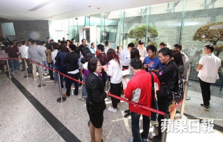 ■今年入伙的新盤中,一手買家已登記二按有1,211宗,佔一按17%。資料圖片 ■今年入伙的新盤中,一手買家已登記二按有1,211宗,佔一按17%。資料圖片