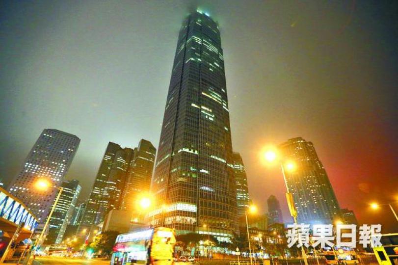 ■國際金融中心2期一個中層單位,月租約58萬元。
■國際金融中心2期一個中層單位,月租約58萬元。