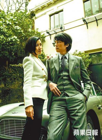 ■電影《棟篤特工》的宣傳海報,向羅渣摩亞主演的《鐵金剛勇破海龍幫》致敬。
■電影《棟篤特工》的宣傳海報,向羅渣摩亞主演的《鐵金剛勇破海龍幫》致敬。
