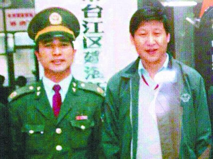 ■王小洪(左)在習近平任福州市委書記期間已經認識。
■王小洪(左)在習近平任福州市委書記期間已經認識。