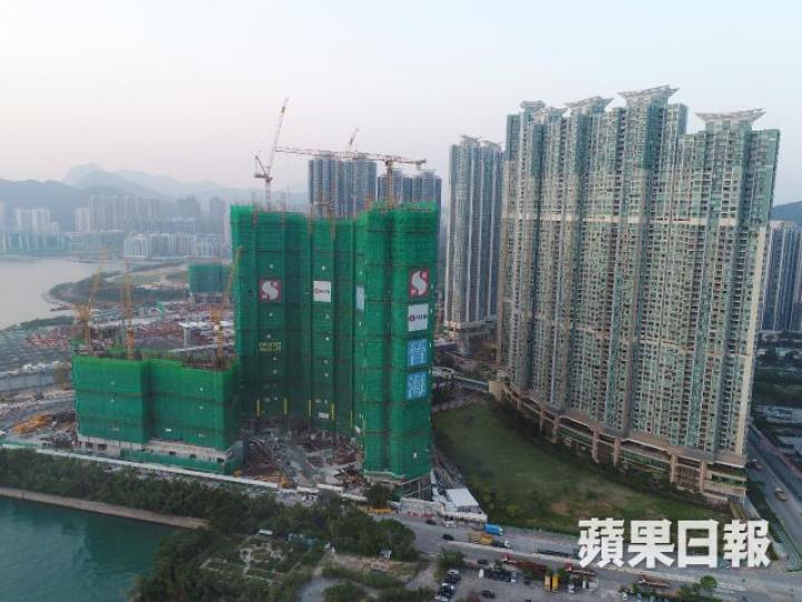 ■在日出康城晉海熱賣下,區內二手樓價不斷急升。資料圖片 ■在日出康城晉海熱賣下,區內二手樓價不斷急升。資料圖片