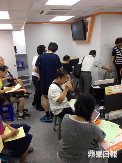 ■恒指高位整固,但對新股市場繼續熱爆。 資料圖片 ■恒指高位整固,但對新股市場繼續熱爆。 資料圖片