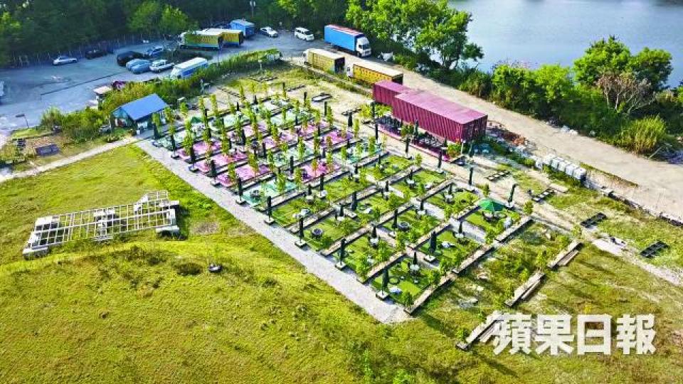 ■泥頭山高球場內提供燒烤爐。 ■泥頭山高球場內提供燒烤爐。