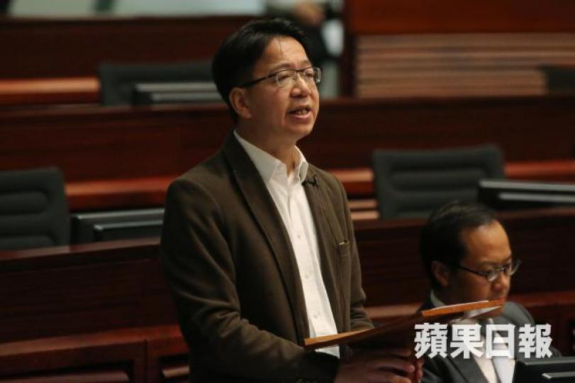 ■民主派會議召集人莫乃光(圖)和公民黨郭榮鏗前日去信建制派召集人廖長江,促雙方就修改《議事規則》會面。
■民主派會議召集人莫乃光(圖)和公民黨郭榮鏗前日去信建制派召集人廖長江,促雙方就修改《議事規則》會面。