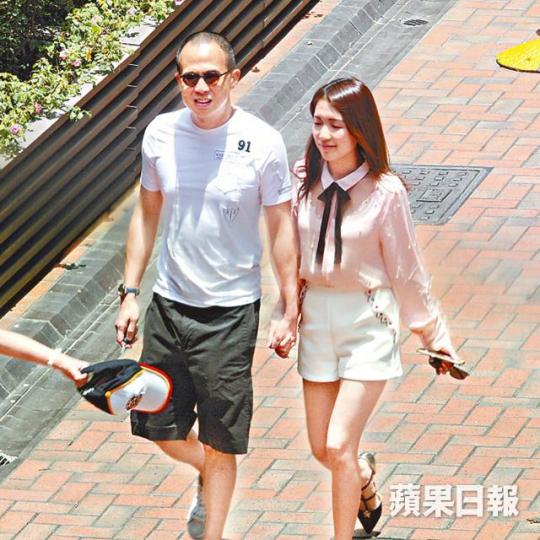 ■李澤楷與郭嘉文打得火熱,經常糖黐豆。資料圖片 ■李澤楷與郭嘉文打得火熱,經常糖黐豆。資料圖片