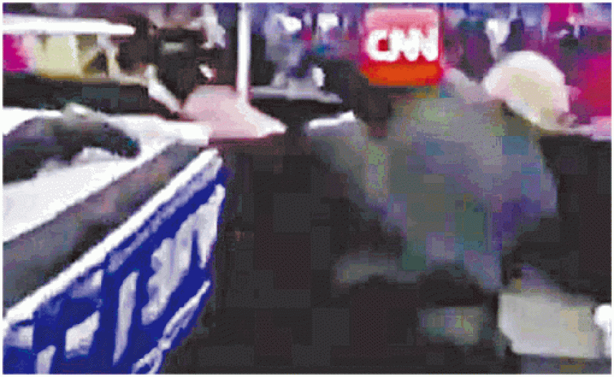 ■特朗普曾上載「毆打CNN」的惡搞片段。 ■特朗普曾上載「毆打CNN」的惡搞片段。