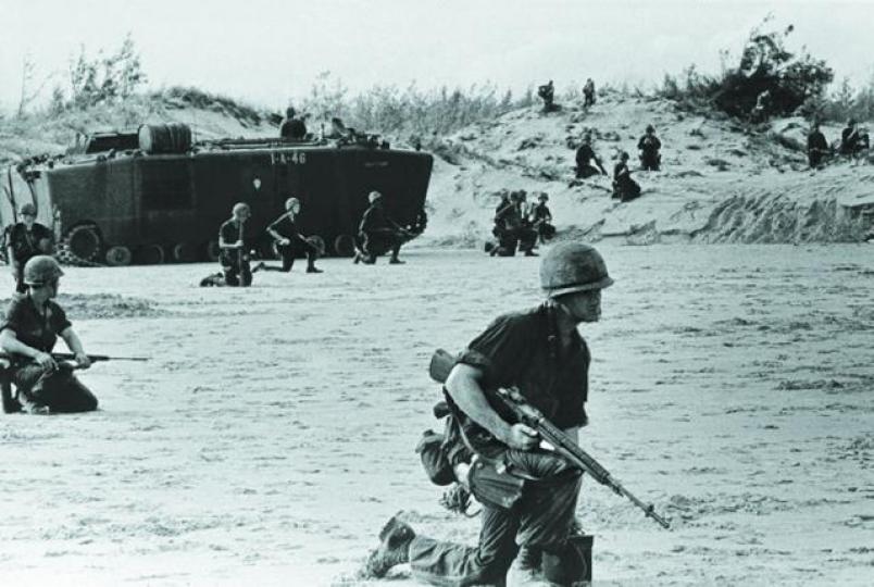 ■越戰期間,美軍首先登陸峴港海灘。
■越戰期間,美軍首先登陸峴港海灘。