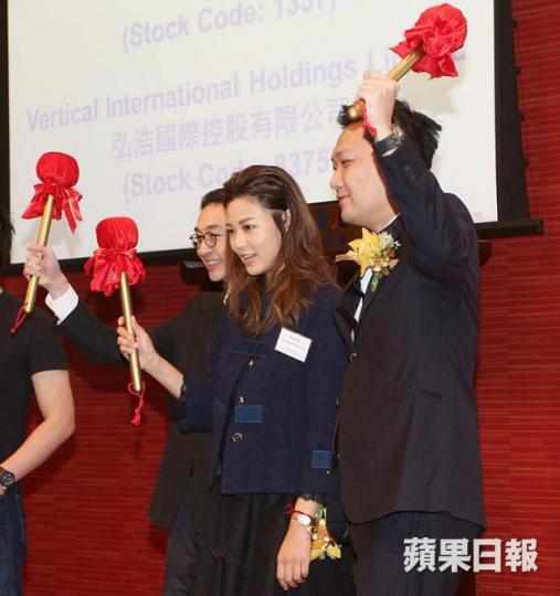 ■弘浩老闆娘Rita Sun夠晒省鏡。李潤芳攝 ■弘浩老闆娘Rita Sun夠晒省鏡。李潤芳攝