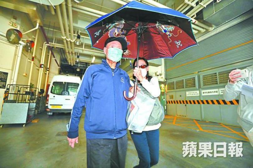 ■套丁案首被告為康沛發展有限公司董事李欽培(左)。
■套丁案首被告為康沛發展有限公司董事李欽培(左)。