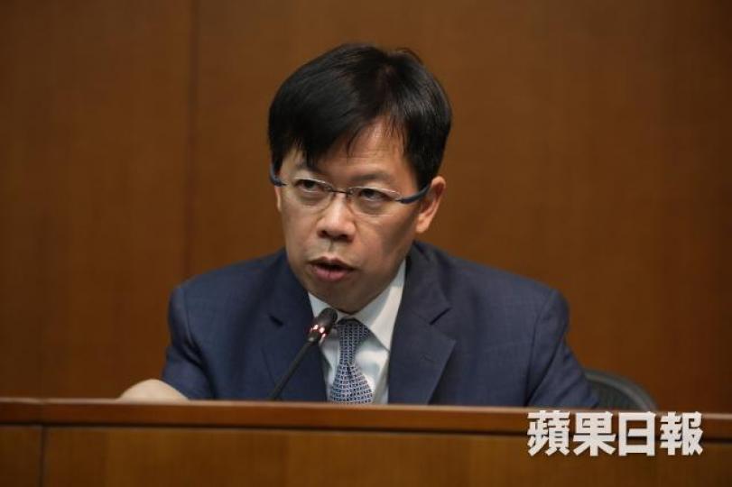 ■立法會議員陳振英指若遇到銀行查詢公司資金問題,商戶應盡快提供資料。 ■立法會議員陳振英指若遇到銀行查詢公司資金問題,商戶應盡快提供資料。