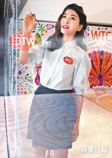 ■周汶錡透露聖誕會留港開派對。
■周汶錡透露聖誕會留港開派對。