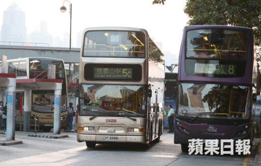 九巴下月推即日回程八折,優惠期為12月1日至31日。資料圖片
九巴下月推即日回程八折,優惠期為12月1日至31日。資料圖片