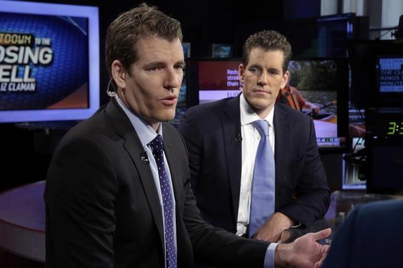 ■Tyler and Cameron Winklevoss曾控告facebook創辦人Mark Zuckerberg盜用了建立社交網站的構思。資料圖片 ■Tyler and Cameron Winklevoss曾控告facebook創辦人Mark Zuckerberg盜用了建立社交網站的構思。資料圖片
