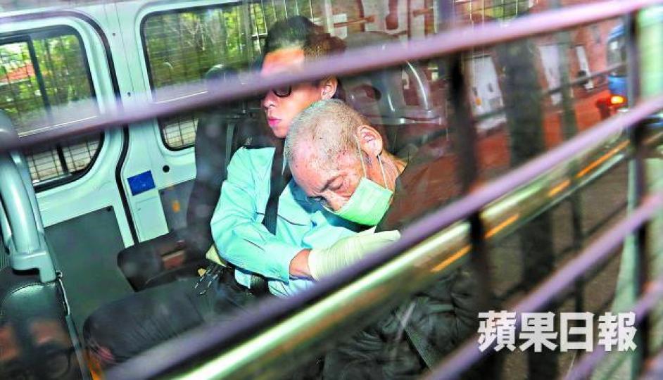 ■被告黎萬生早前疑用生果刀將另一老翁捅死。
■被告黎萬生早前疑用生果刀將另一老翁捅死。