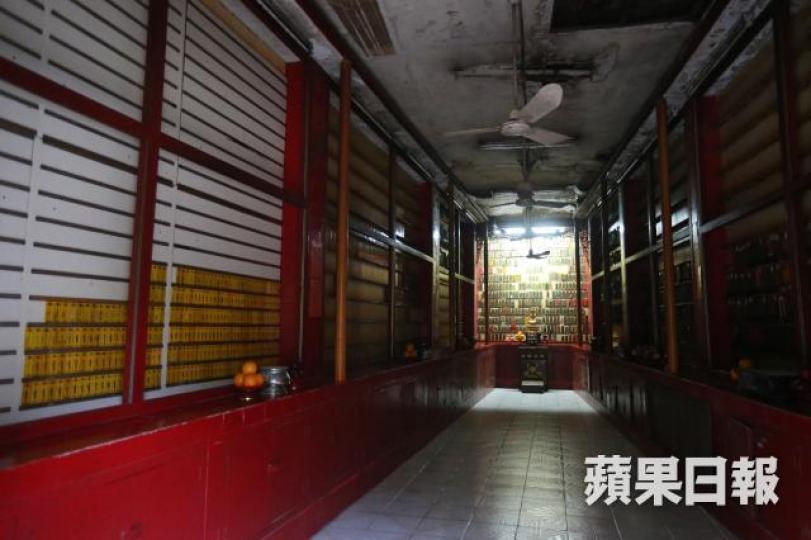 ■定慧寺約有500個早年已售出及安放骨灰的龕位。 ■定慧寺約有500個早年已售出及安放骨灰的龕位。