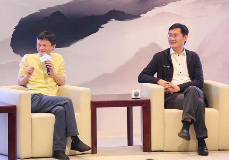 ■馬雲(左)同馬化騰收埋好多好嘢,噚日又再多一間「雙馬」Startup誕生。 資料圖片 ■馬雲(左)同馬化騰收埋好多好嘢,噚日又再多一間「雙馬」Startup誕生。 資料圖片