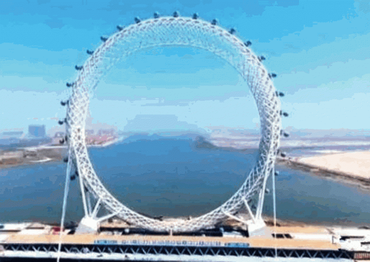 ■濰坊建成了全球最大無軸摩天輪,直徑達125米。 ■濰坊建成了全球最大無軸摩天輪,直徑達125米。