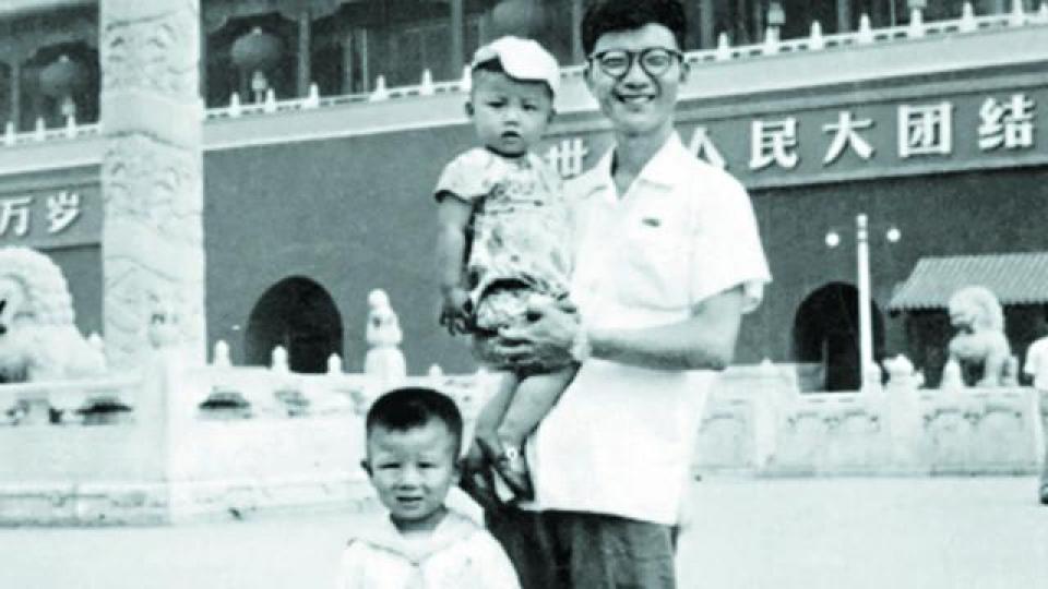 ■張翔在中國出生,其父為中學歷史教師。加州大學訪問截圖 ■張翔在中國出生,其父為中學歷史教師。加州大學訪問截圖
