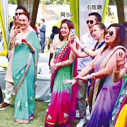 ■阿Sa和男友石恆聰日前在印度出席友人的婚禮。互聯網圖片■阿Sa趁機到泰姬陵觀光。互聯網圖片 ■阿Sa和男友石恆聰日前在印度出席友人的婚禮。互聯網圖片■阿Sa趁機到泰姬陵觀光。互聯網圖片