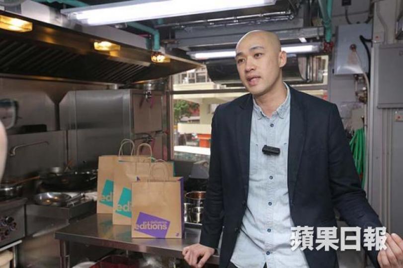 ■LOCOFAMA負責人Larry指,Deliveroo為合作餐廳提供不少數據。陳海威攝 ■LOCOFAMA負責人Larry指,Deliveroo為合作餐廳提供不少數據。陳海威攝