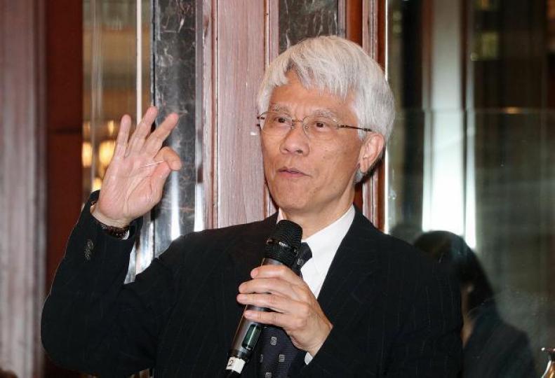 ■任志剛作為「舊電池」,最好安份守己,隨着時代過去,功成身退。資料圖片 ■任志剛作為「舊電池」,最好安份守己,隨着時代過去,功成身退。資料圖片