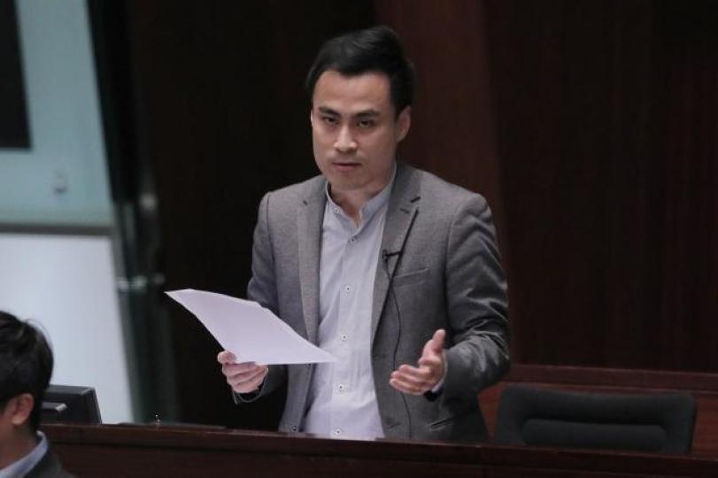 ■工聯會郭偉強的「關心」,令露宿者被政府部門清走,受千夫所指。資料圖片 ■工聯會郭偉強的「關心」,令露宿者被政府部門清走,受千夫所指。資料圖片