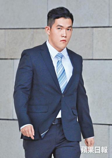■向尋妻男連開兩槍的警員莊澤瑋昨供稱,曾勸對方放下■死者何世通中槍後滿頭鮮血,倒卧地下大堂。■死者何世通警署警長羅健豪 ■向尋妻男連開兩槍的警員莊澤瑋昨供稱,曾勸對方放下■死者何世通中槍後滿頭鮮血,倒卧地下大堂。■死者何世通警署警長羅健豪