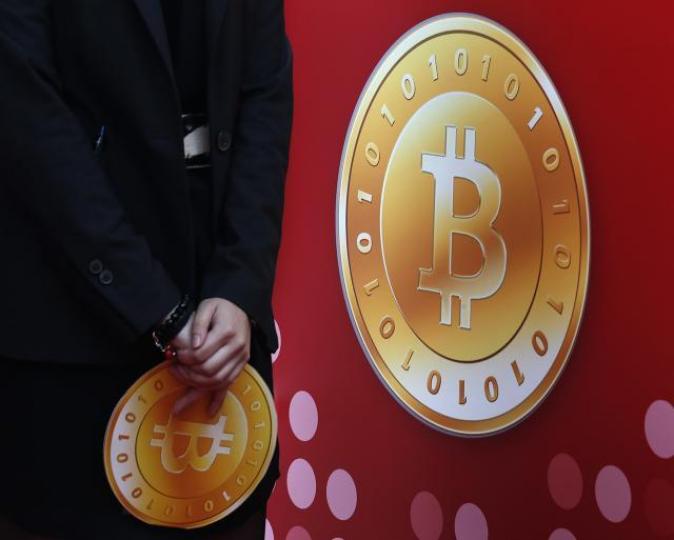 ■Bitcoin昨曾抽升至15,720美元。資料圖片 ■Bitcoin昨曾抽升至15,720美元。資料圖片