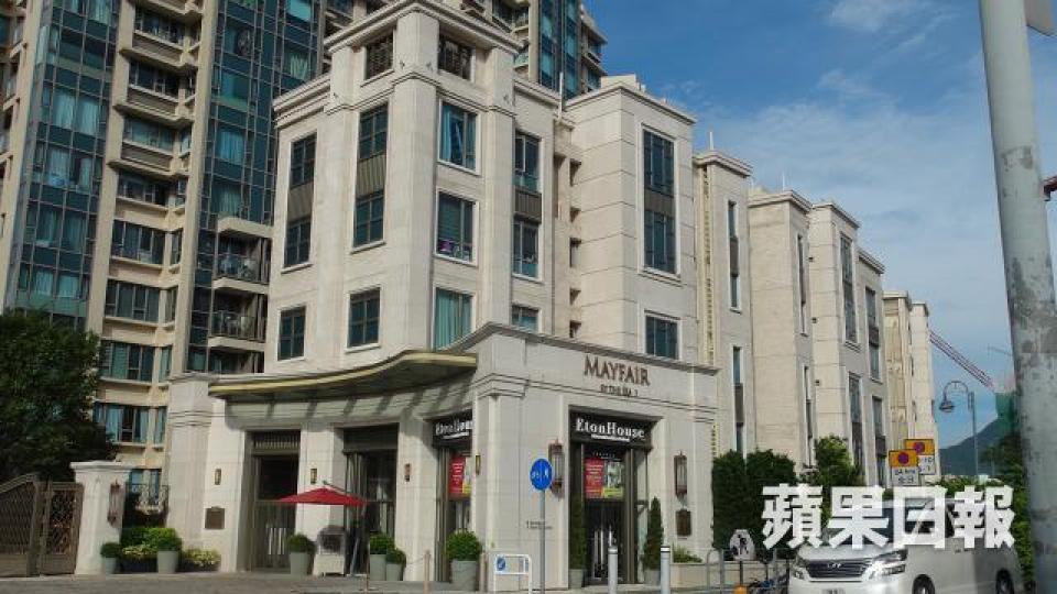 ■逸瓏灣一期2座一個四房大戶以3,980萬元沽出。資料圖片 ■逸瓏灣一期2座一個四房大戶以3,980萬元沽出。資料圖片