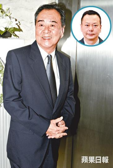 ■江漢上周四病逝,姜向暉(小圖)將於30日為亡父設靈,翌日出殯。■江漢與陳觀泰(右)演出的《人在江湖》,姜向暉尤其喜歡。電視圖片■江漢演出《烈火雄心》,最愛鄭敬基(右)所唱的插曲《兩脅插刀》。電視圖片 ■江漢上周四病逝,姜向暉(小圖)將於30日為亡父設靈,翌日出殯。■江漢與陳觀泰(右)演出的《人在江湖》,姜向暉尤其喜歡。電視圖片■江漢演出《烈火雄心》,最愛鄭敬基(右)所唱的插曲《兩脅插刀》。電視圖片
