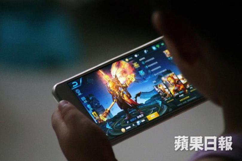 ■騰訊《王者榮耀》今年熱爆,在高基數下,明年恐怕很難複製今年的股價升幅。 資料圖片 ■騰訊《王者榮耀》今年熱爆,在高基數下,明年恐怕很難複製今年的股價升幅。 資料圖片