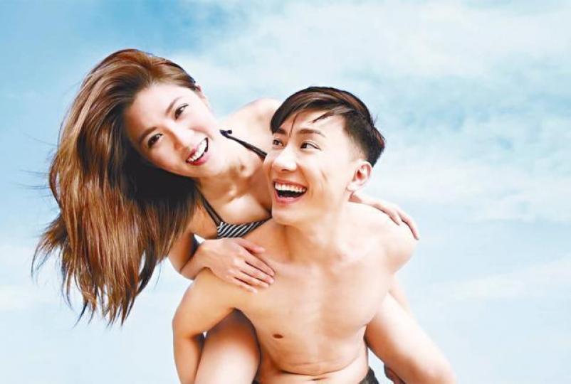 ■Patrick Sir在墨爾本求婚,為製造驚喜將戒指收在泳褲內。 ■Patrick Sir在墨爾本求婚,為製造驚喜將戒指收在泳褲內。