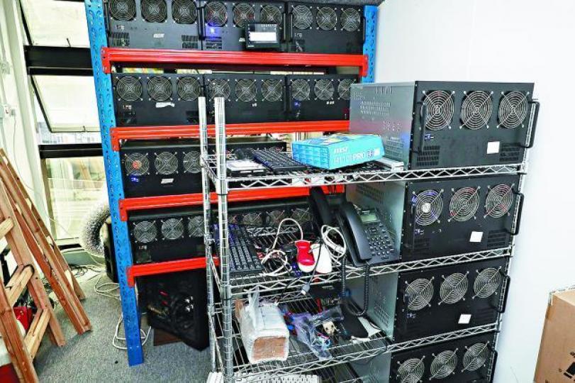 ■虛擬貨幣近年價格急升,吸引不少人組裝電腦做「礦工」。資料圖片 ■虛擬貨幣近年價格急升,吸引不少人組裝電腦做「礦工」。資料圖片
