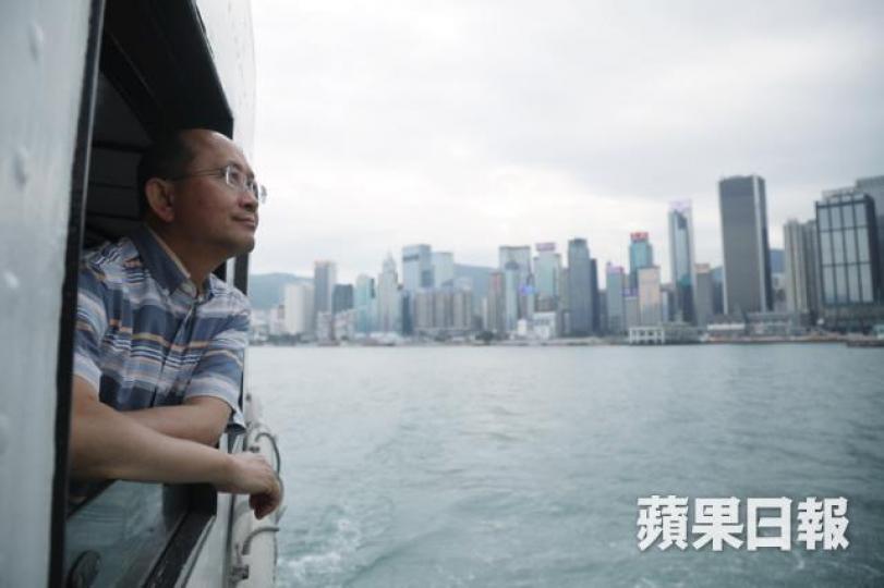■伍學財1977年做水手,行船多年,先後遇上海盜及經歷戰爭,慶幸死裏逃生。邱仲權攝 ■伍學財1977年做水手,行船多年,先後遇上海盜及經歷戰爭,慶幸死裏逃生。邱仲權攝