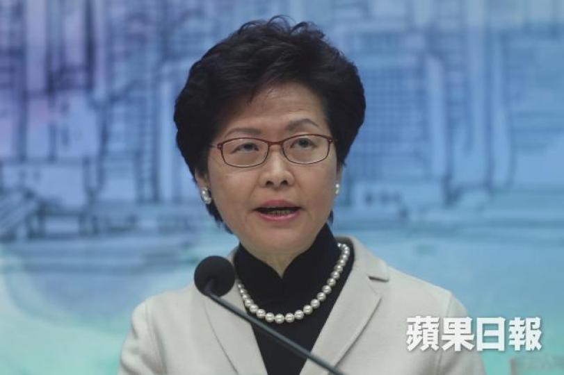 ■特首林鄭月娥早前否認有關政策是向商界「派糖」。 ■特首林鄭月娥早前否認有關政策是向商界「派糖」。