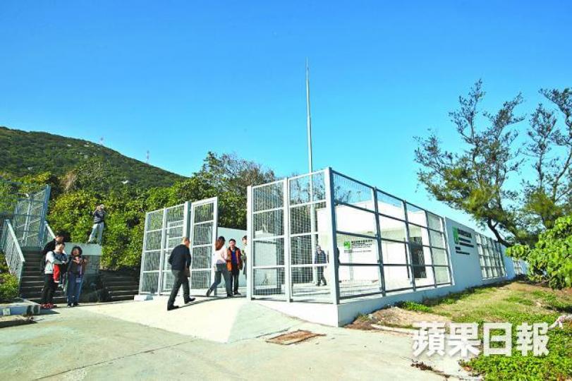 ■環保署於港島最東南的鶴嘴,增設超級空氣監測站。何柏佳攝 ■環保署於港島最東南的鶴嘴,增設超級空氣監測站。何柏佳攝