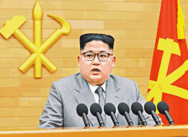 ■金正恩聲言有核按鈕在其辦公桌上,促美國接受北韓是核國家的事實。 ■金正恩聲言有核按鈕在其辦公桌上,促美國接受北韓是核國家的事實。