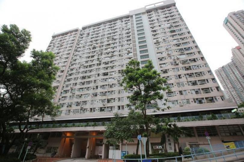 ■鳳德邨一個實用126方呎單位,以月租7,800元租出。資料圖片 ■鳳德邨一個實用126方呎單位,以月租7,800元租出。資料圖片