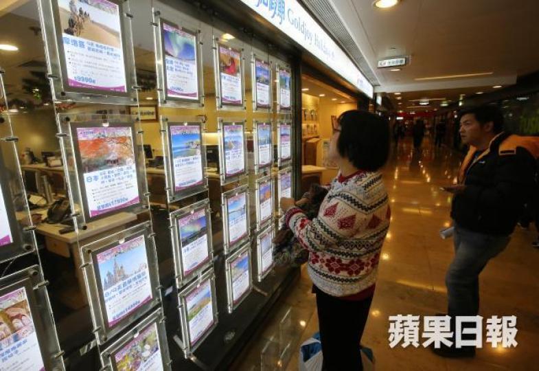 ■旅遊業議會昨公佈農曆新年假期綜合團費,今年平價團費平均微升1%、豪華團升5%。資料圖片 ■旅遊業議會昨公佈農曆新年假期綜合團費,今年平價團費平均微升1%、豪華團升5%。資料圖片