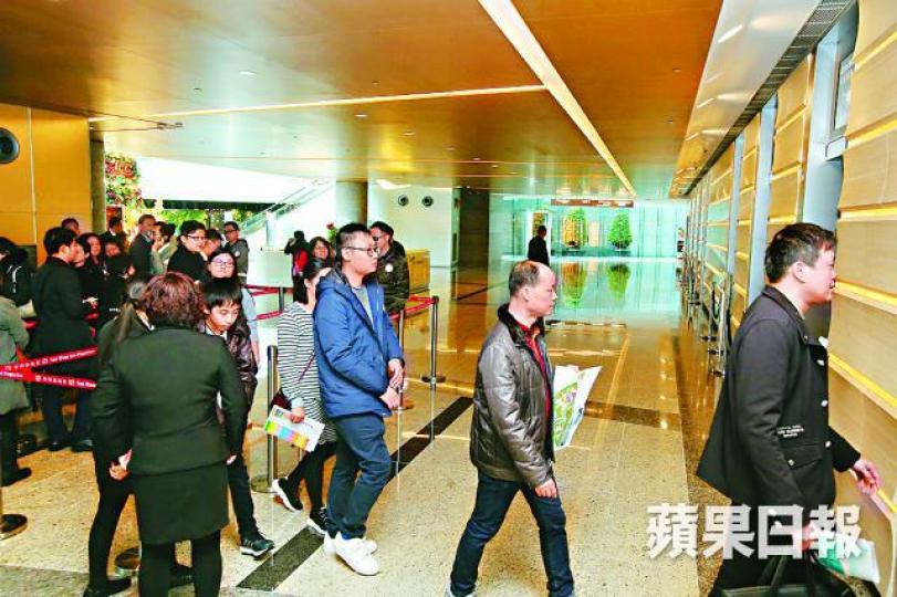 ■新地旗下雲海昨加推單位,將於本周開售。黃耀興攝 ■新地旗下雲海昨加推單位,將於本周開售。黃耀興攝
