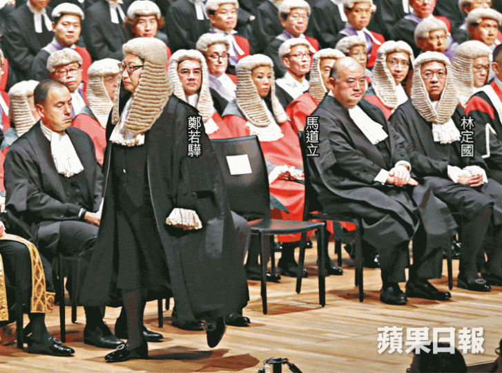 ■馬道立、鄭若驊及林定國昨在致辭時分別談及對《基本法》的看法。易仰民攝 ■馬道立、鄭若驊及林定國昨在致辭時分別談及對《基本法》的看法。易仰民攝
