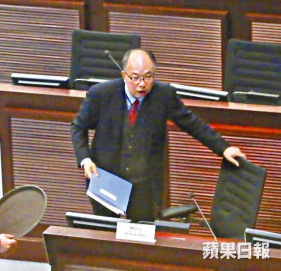 ■陳帆揚言希望立法會兩個半月內完成一地兩檢審議。黃耀興攝 ■陳帆揚言希望立法會兩個半月內完成一地兩檢審議。黃耀興攝