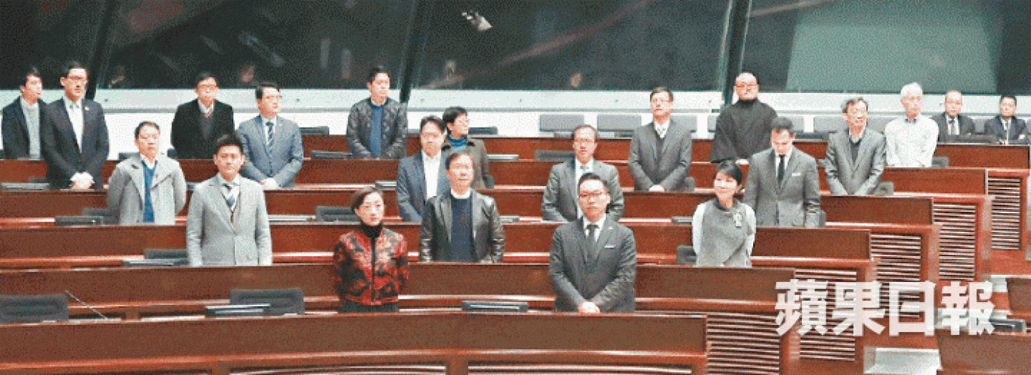■民主派昨多次要求點算法定人數。許頌明攝 ■民主派昨多次要求點算法定人數。許頌明攝