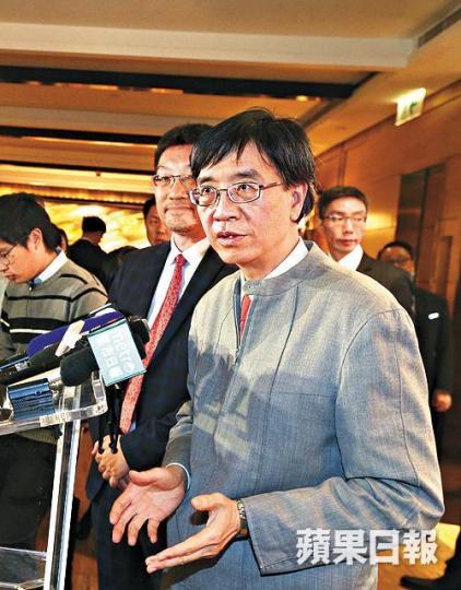 ■袁國勇昨稱四價流感疫苗有效預防乙流。 ■袁國勇昨稱四價流感疫苗有效預防乙流。