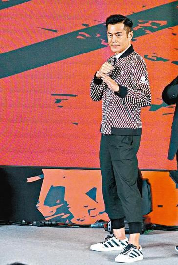 ■古天樂拍攝《殺破狼．貪狼》時，被指打得出色，他亦渴望自己能奪影帝。資料圖片■新設的最佳動作電影獎，可以說是為《殺破狼．貪狼》度身訂做。劇照■張艾嘉（左）自導自演的《相愛相親》共獲五項提名。劇照■角逐最佳女主角的周冬雨，在《喜歡．你》一片中跟金城武是對歡喜冤家。劇照■昨日有份出席記者會的動作導演程小東（右），擔任評審團主席。■名人嘉賓評審劉嘉玲昨日以短片支持記者會。■許鞍華（中）今次憑《明月幾時有》有望再次贏最佳導演獎。資料圖片■馮小剛（左二）的《芳華》以越戰老兵為題材，審視社會問題。■正在港上